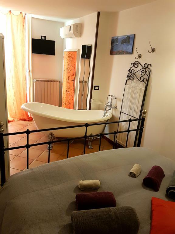 B&B Via Dei Mille Nápoles Quarto foto